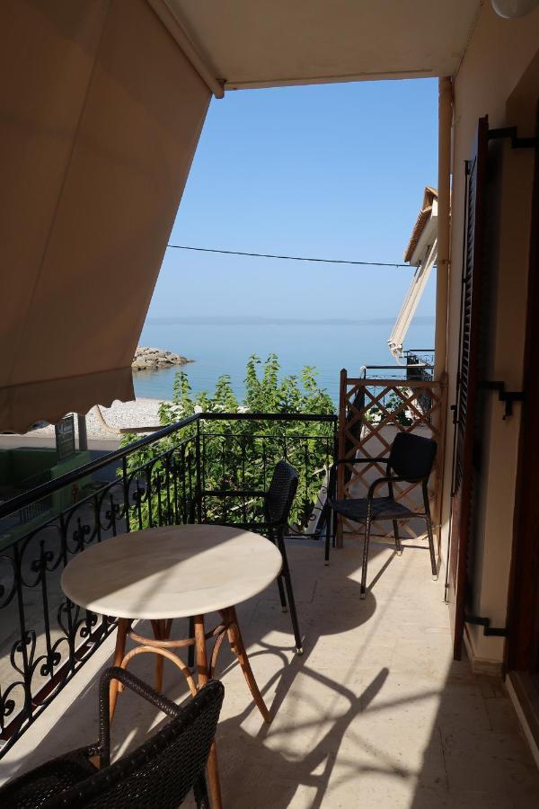 Akrogiali Beach Apartments Buitenkant foto